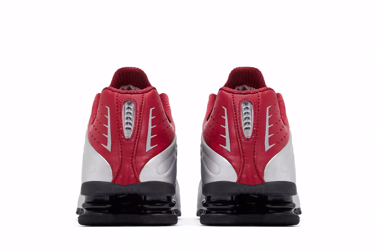 Nike Shox R4 Metallic Silver Black Team Crimson, view 7
