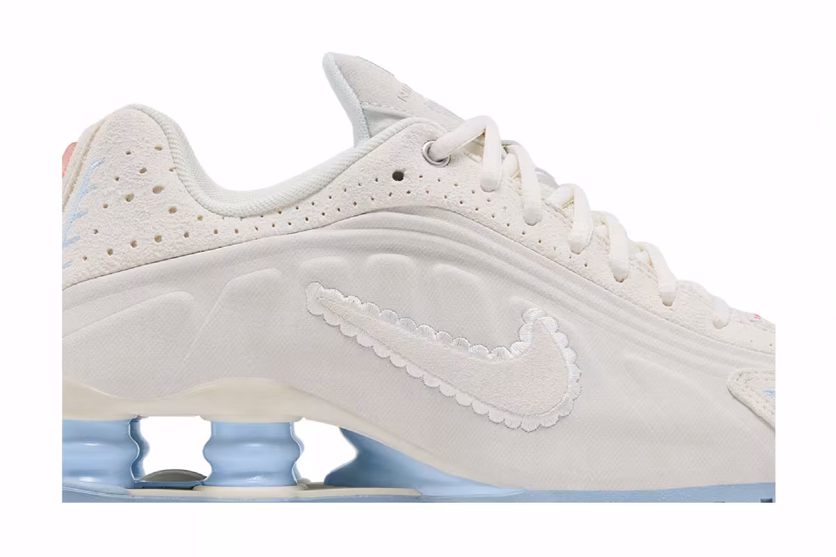Nike Women's Shox R4 SE Pale Ivory Ornate Swoosh, view 3