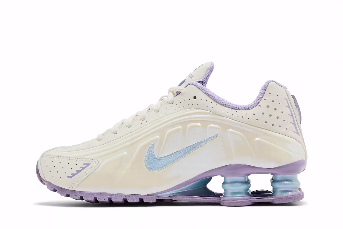Nike Shox R4 GS Soft Pearl Celestine Blue, view 4