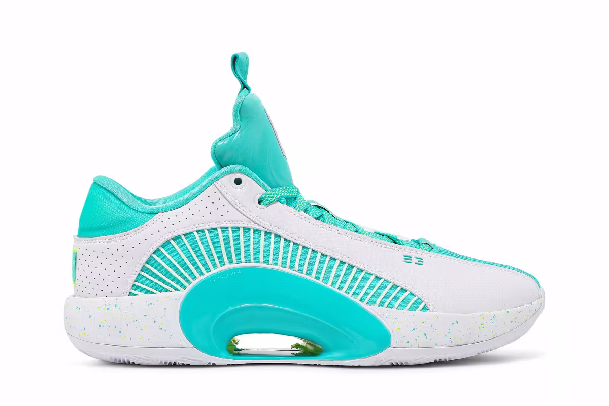 Guo Ailun x Air Jordan 35 Low PF Jade, view 2