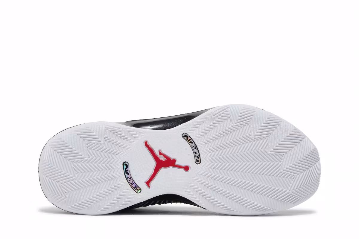 Air Jordan 35 Low White Black, view 5