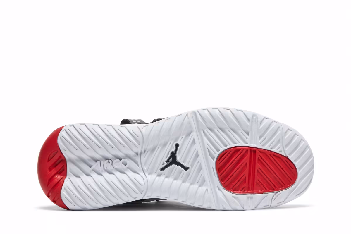 Air Jordan MA2 Light Smoke Grey University Red, view 5