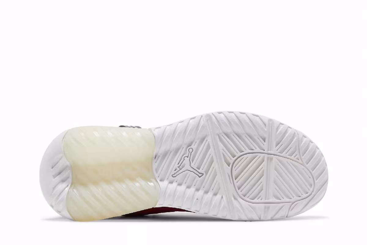Air Jordan Women's Jordan MA2 Bred, view 5