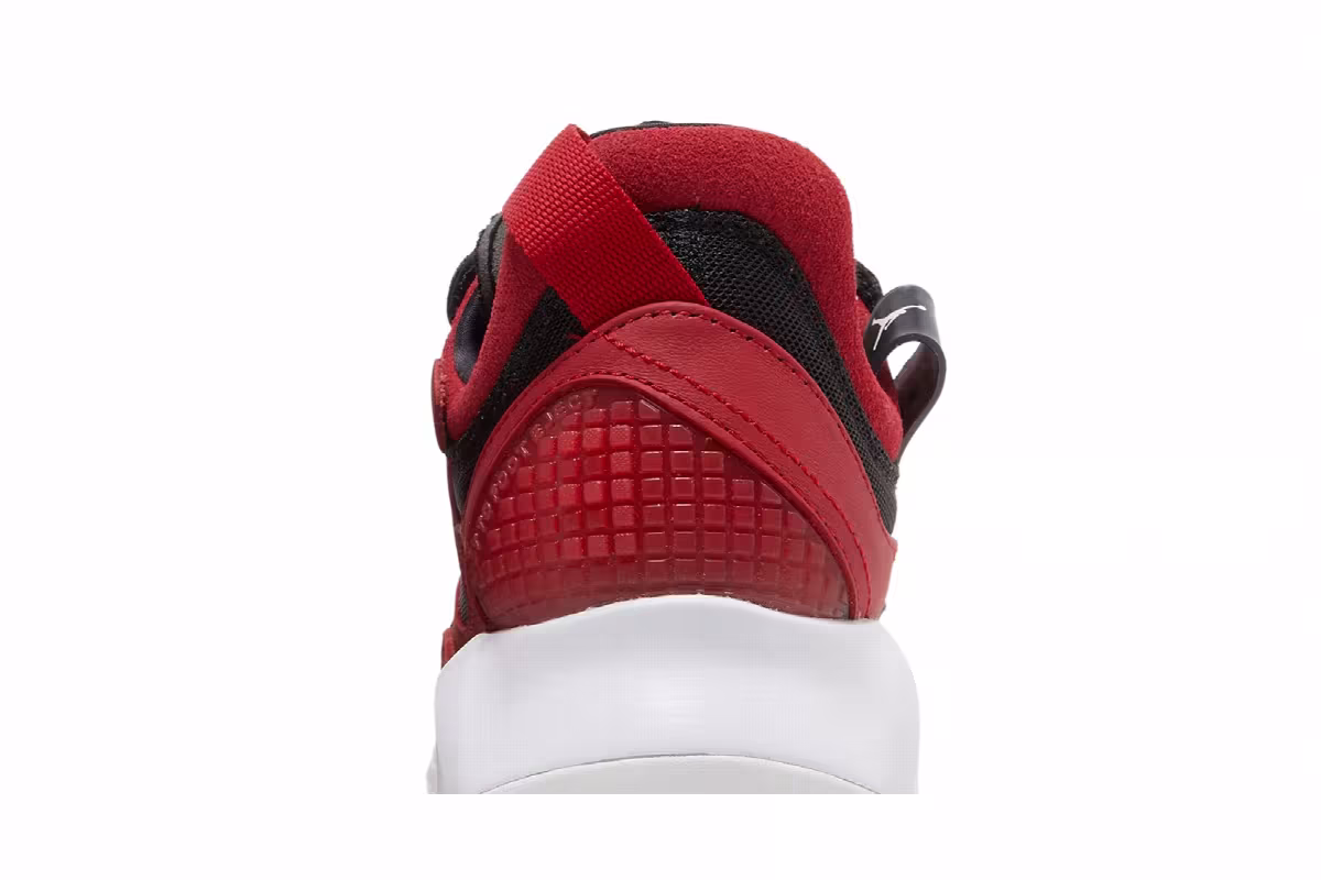 Air Jordan Women's Jordan MA2 Bred, view 8