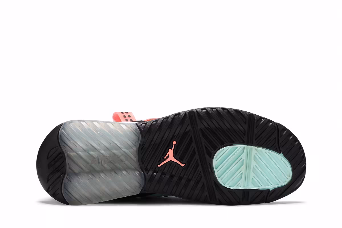 Air Jordan MA2 Tropical Twist, view 5