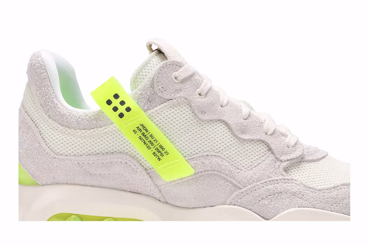 Air Jordan MA2 Pale Ivory Volt, view 3