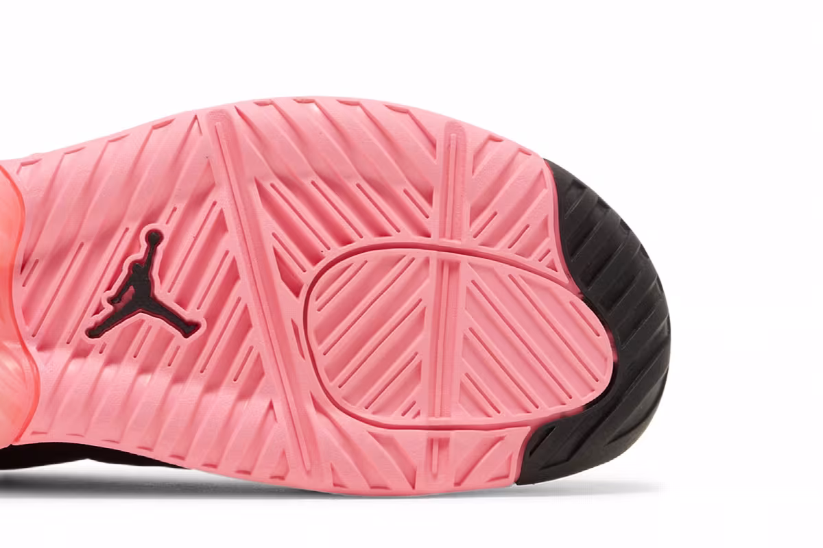 Air Jordan MA2 GS Black Pinksicle, view 6