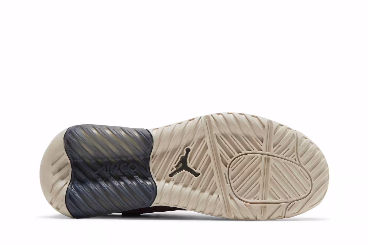 Air Jordan Women's Jordan MA2 Light Mulberry, view 5