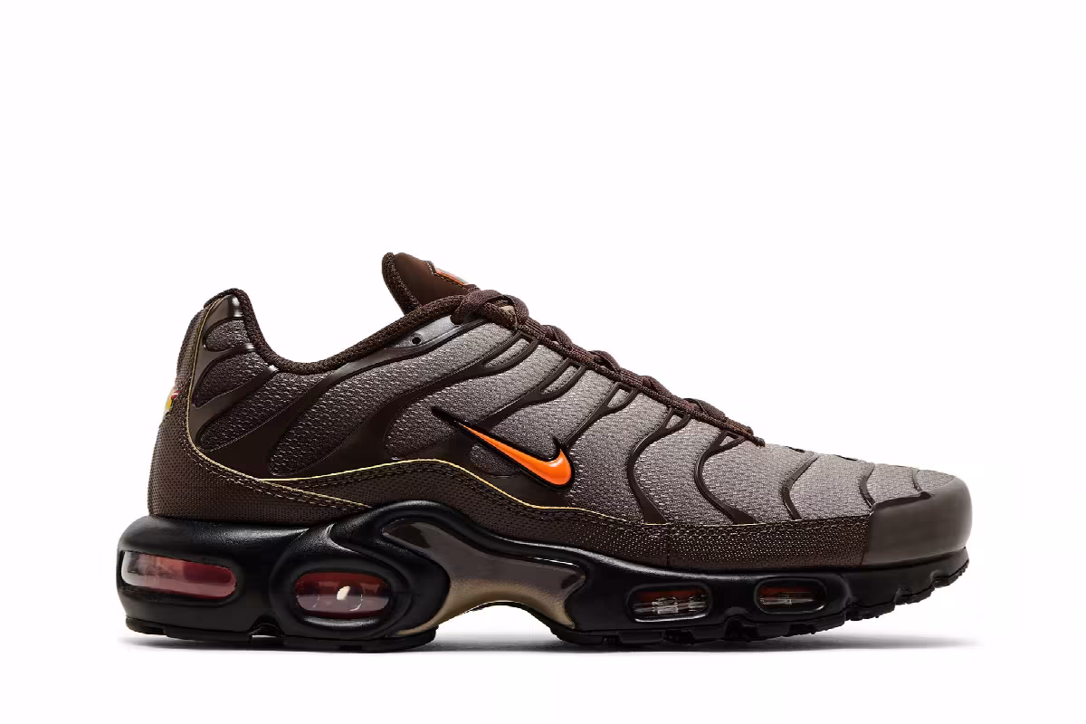 Nike Air Max Plus Baroque Brown, view 2