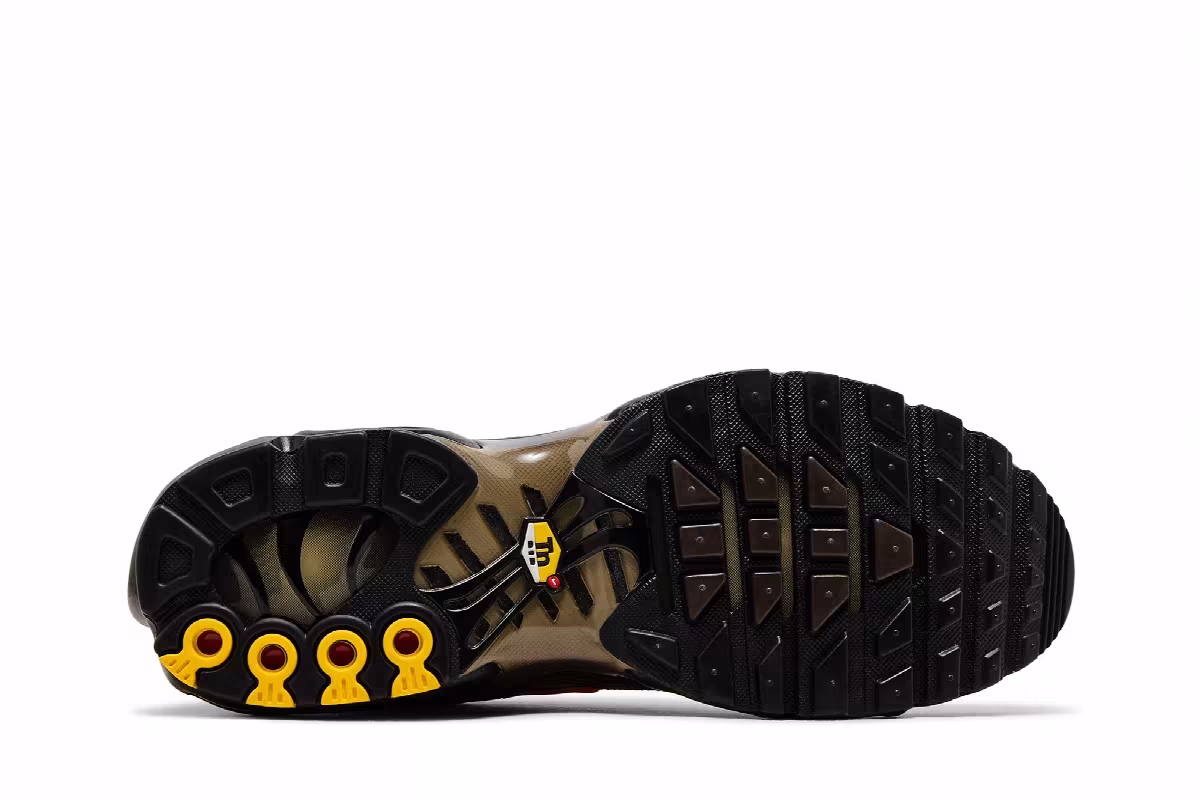 Nike Air Max Plus Baroque Brown, view 5