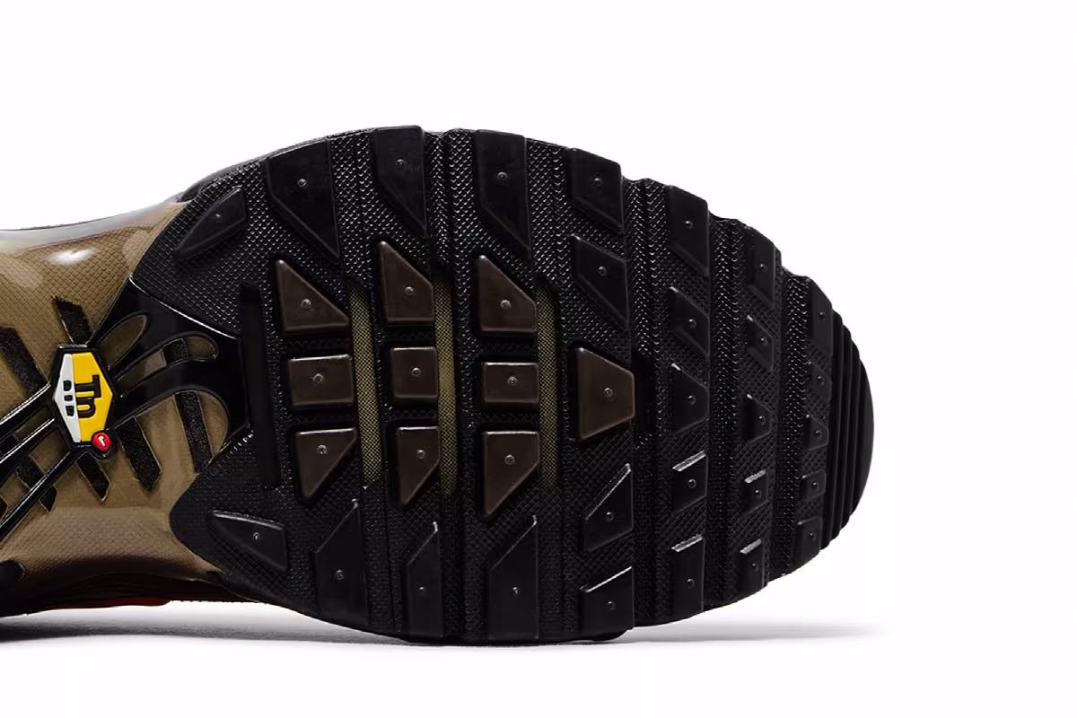 Nike Air Max Plus Baroque Brown, view 6
