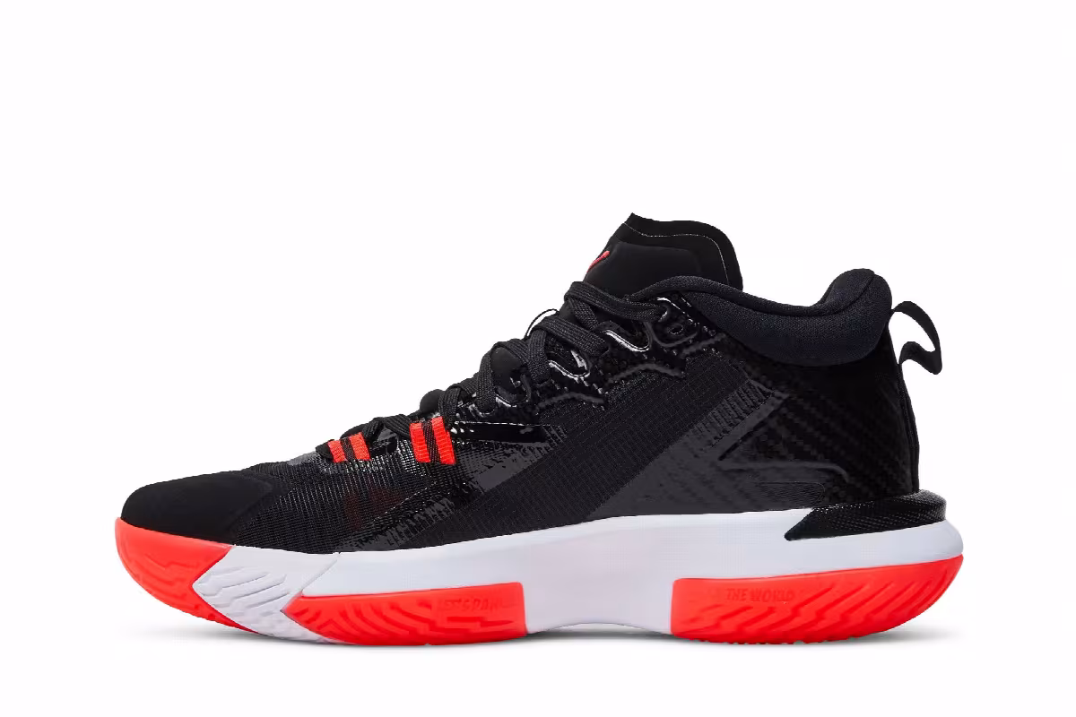 Air Jordan Zion 1 Bloodline, view 4