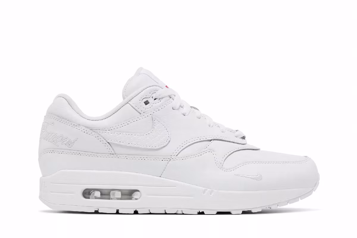 Supreme x Nike Air Max 1 Triple White, view 2