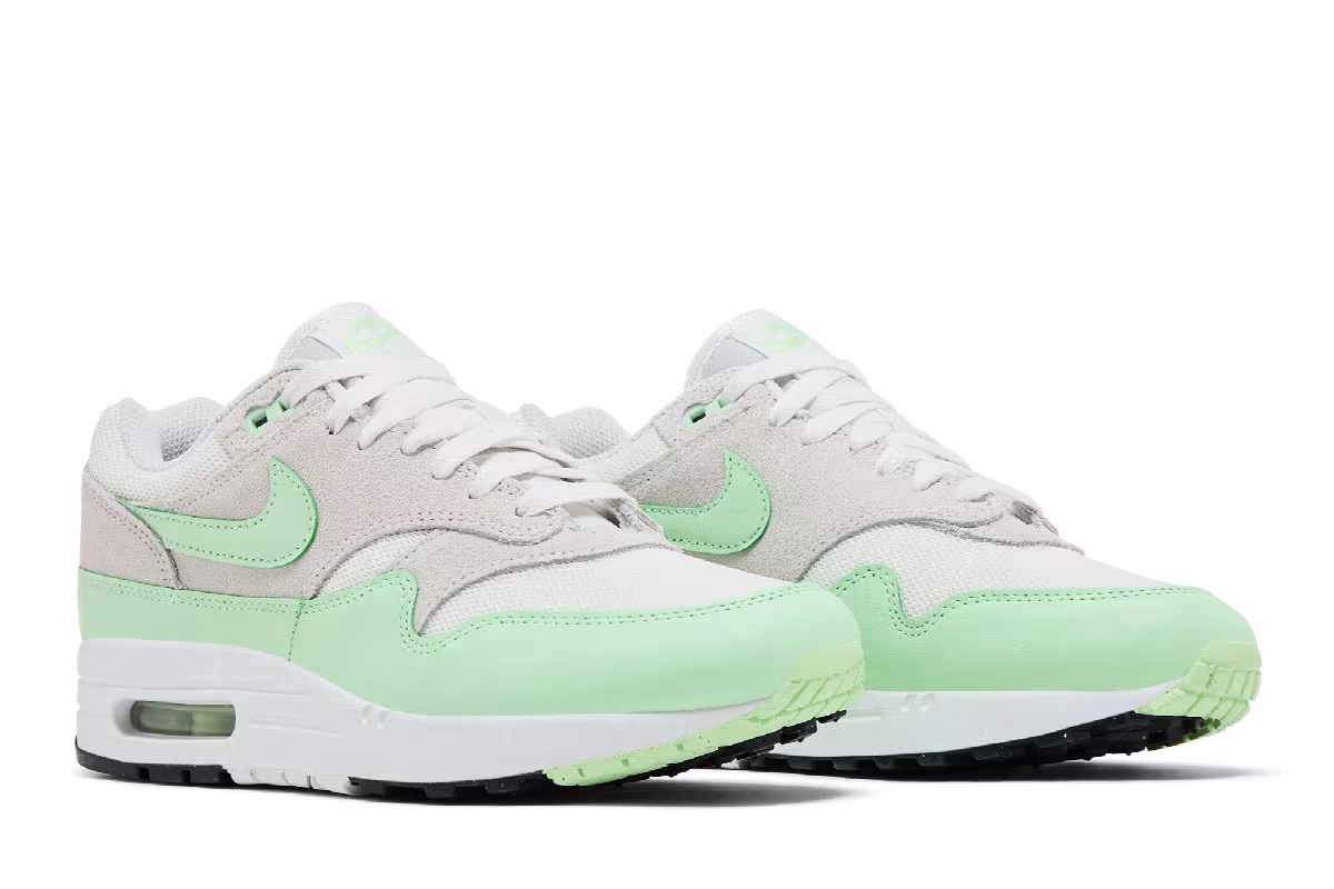 Nike Air Max 1 Essential Vapor Green, view 9