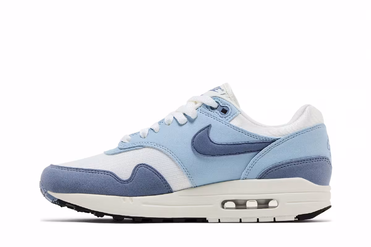 Nike Women's Air Max 1 Light Armory Blue, view 4