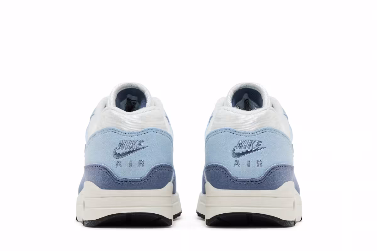 Nike Women's Air Max 1 Light Armory Blue, view 7