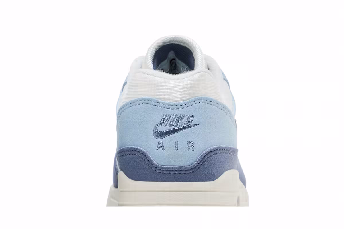 Nike Women's Air Max 1 Light Armory Blue, view 8