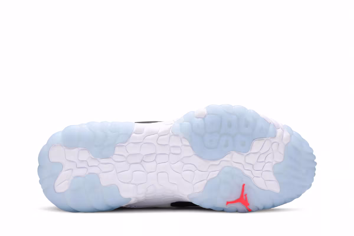 Air Jordan Delta 2 Thermo White, view 5