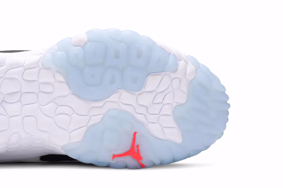 Air Jordan Delta 2 Thermo White, view 6