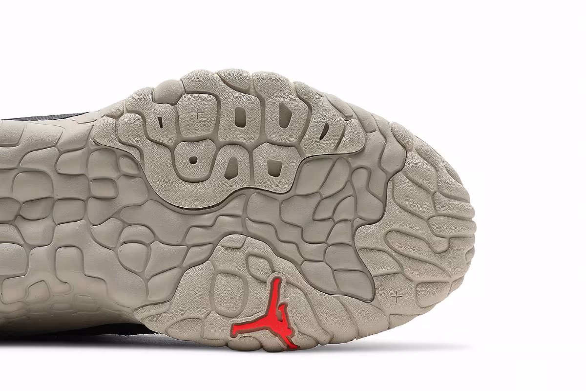 Air Jordan Delta 2 Black Infrared, view 6