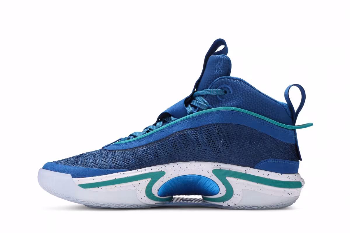Luka Doncic x Air Jordan 36 Slovenia, view 4