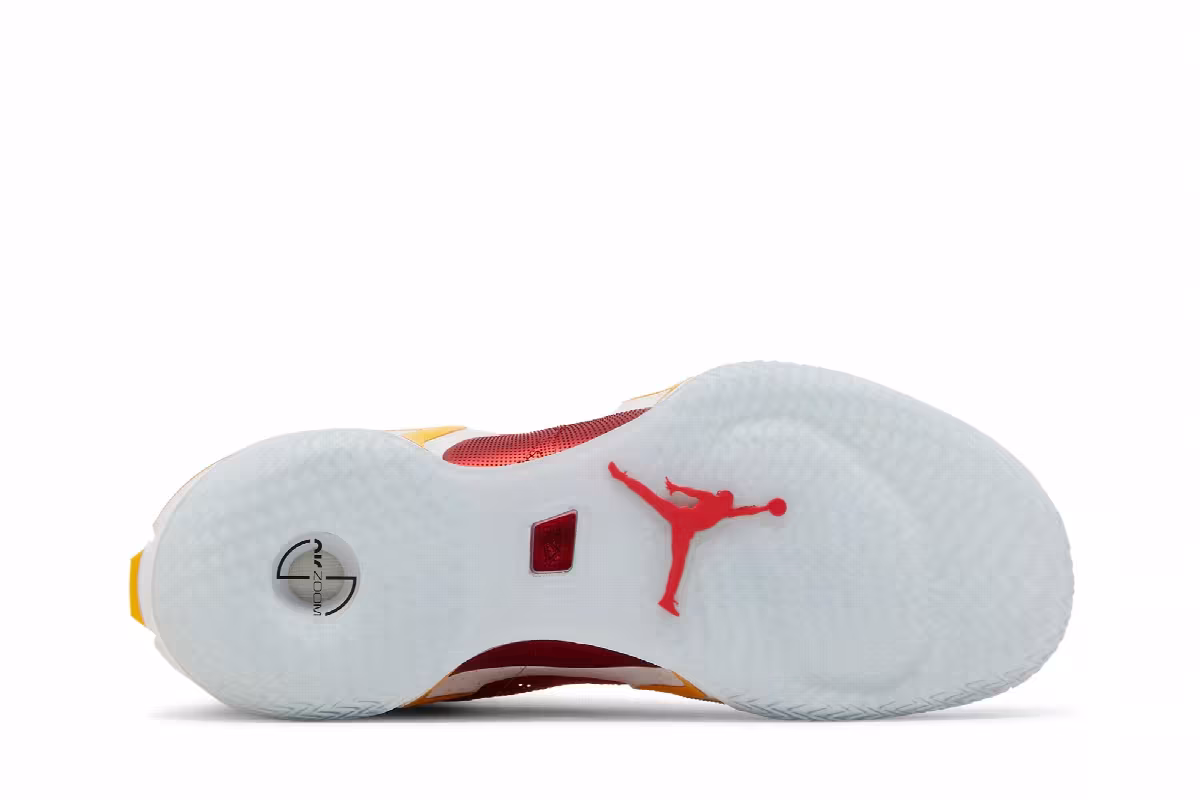 Guo Ailun x Air Jordan 36 China, view 5