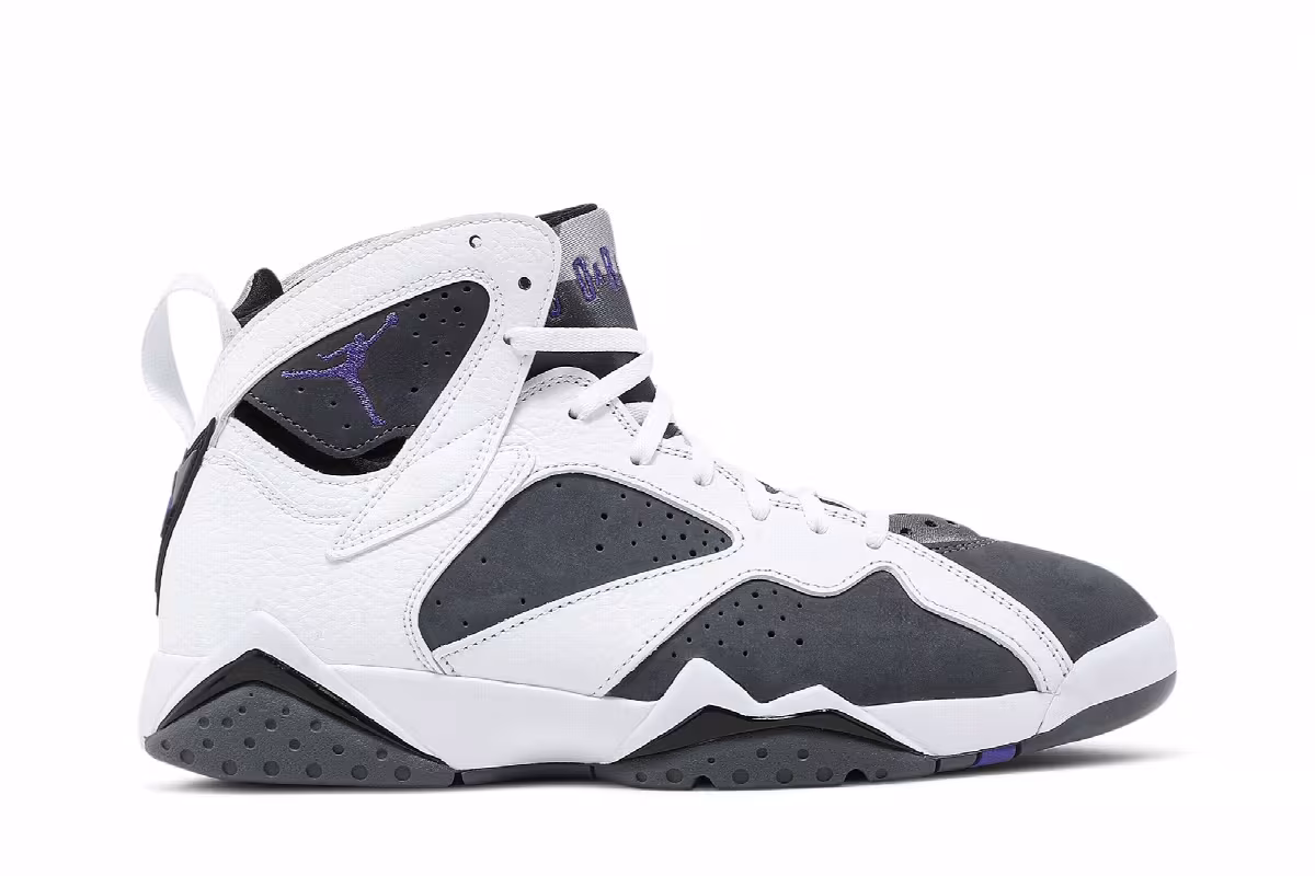 Air Jordan 7 Flint 2021, view 2