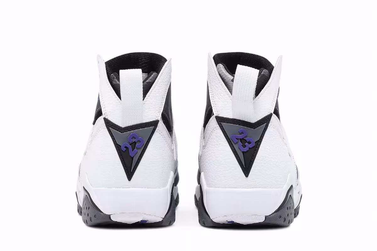 Air Jordan 7 Flint 2021, view 7