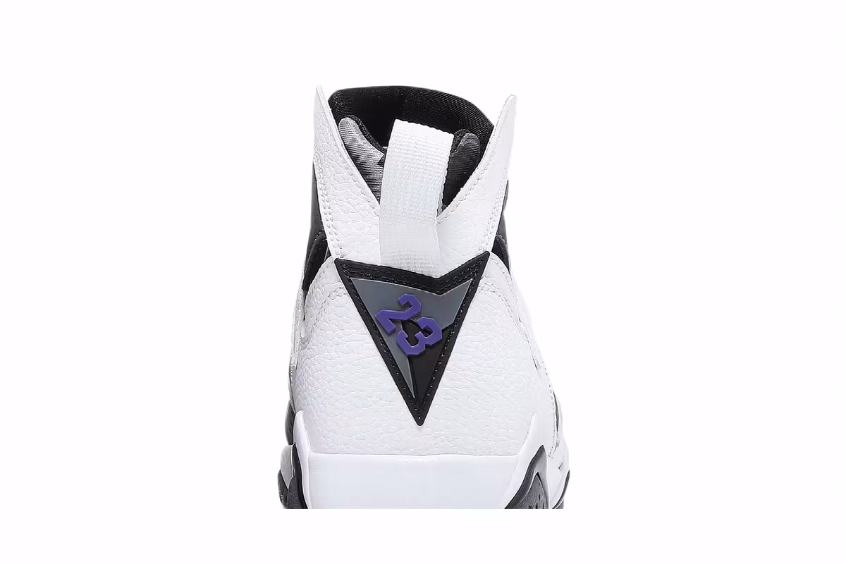 Air Jordan 7 Flint 2021, view 8