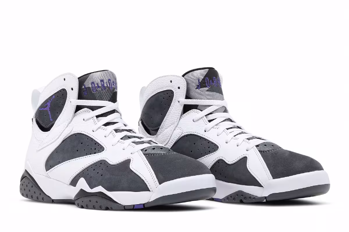Air Jordan 7 Flint 2021, view 9