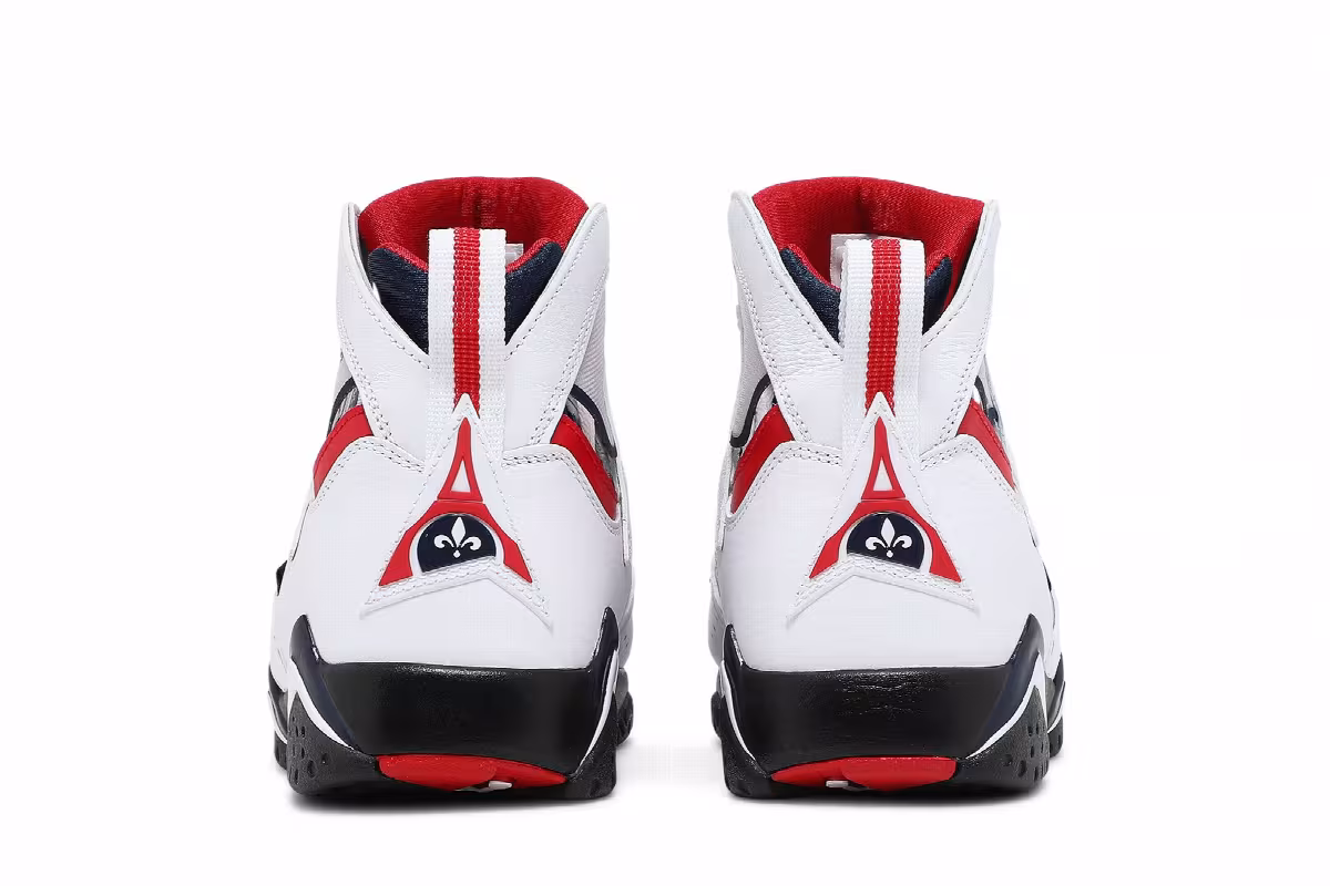 Paris Saint-Germain x Air Jordan 7 Paname, view 7