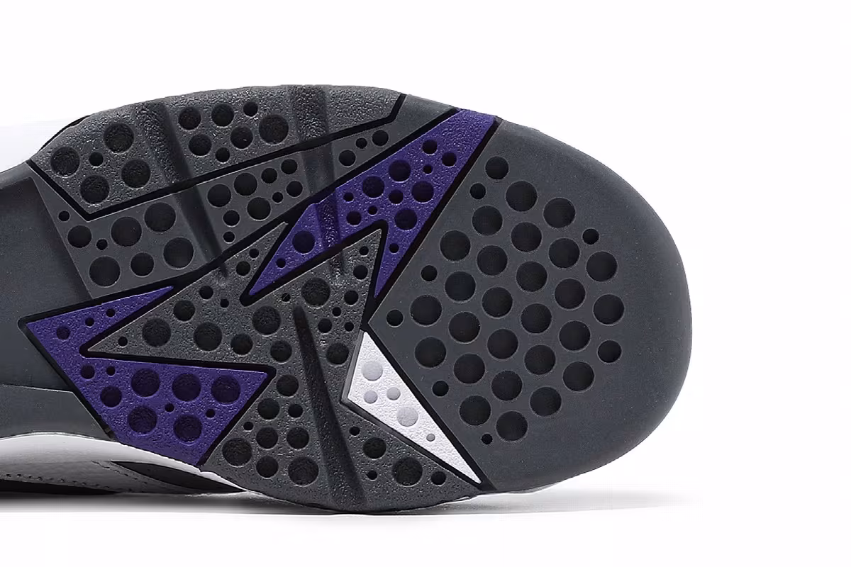 Air Jordan 7 GS Flint 2021, view 6