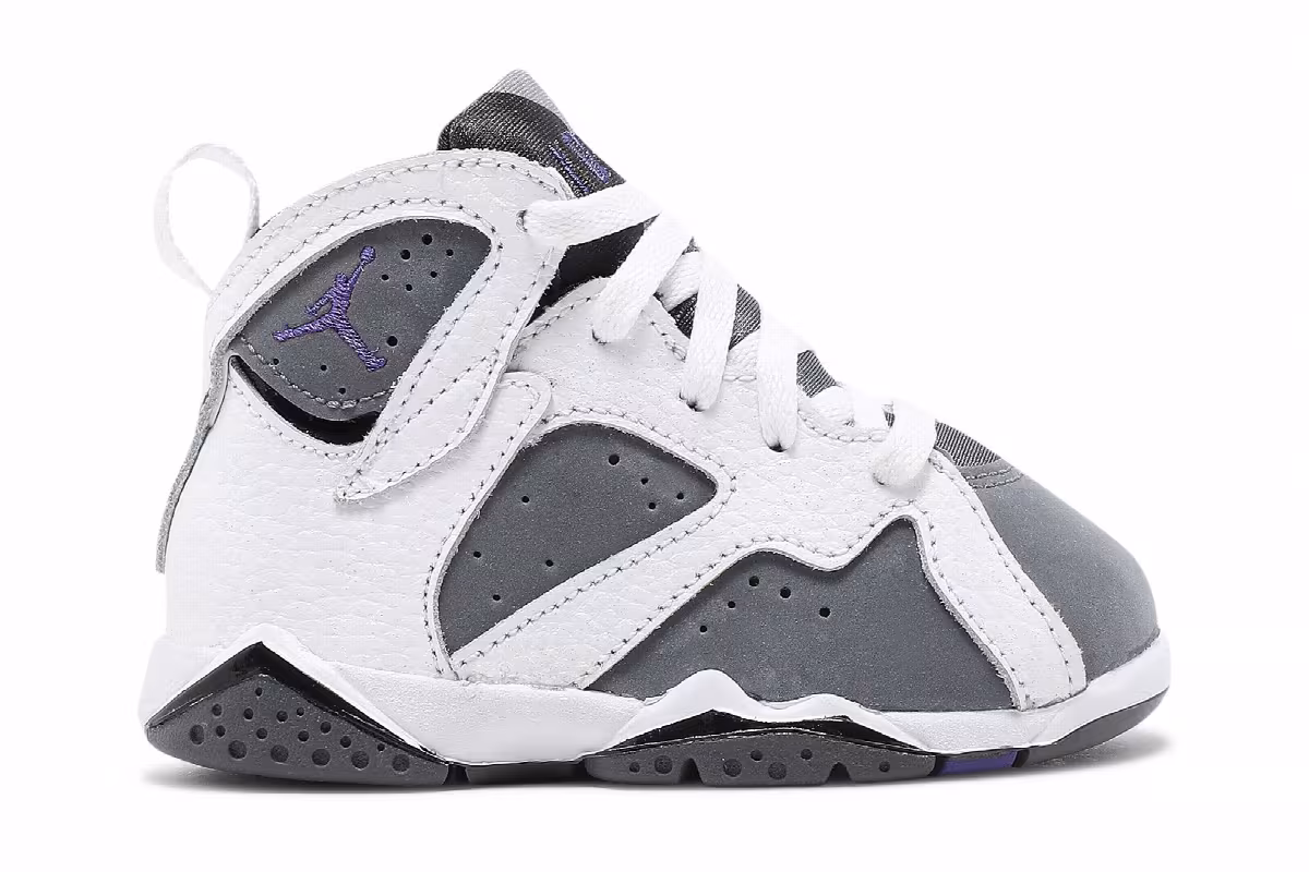 Air Jordan 7 TD Flint 2021, view 2