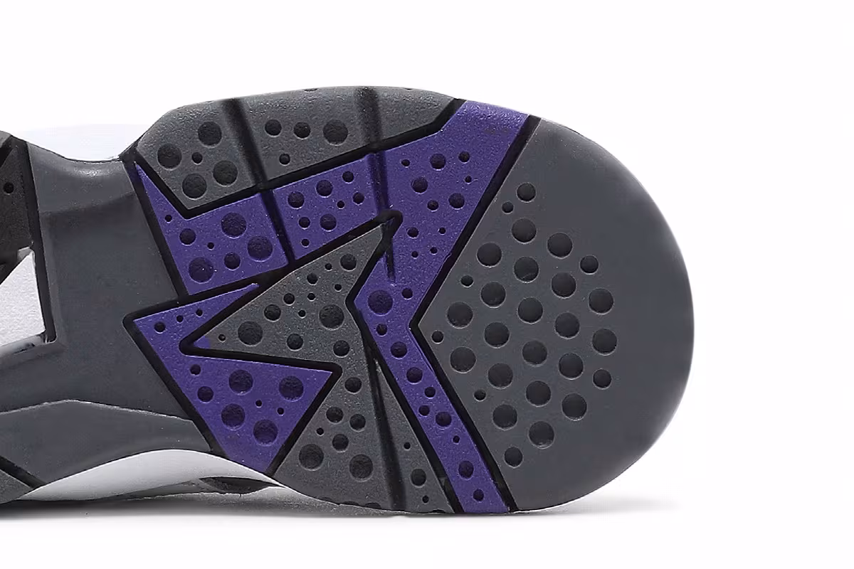 Air Jordan 7 TD Flint 2021, view 6