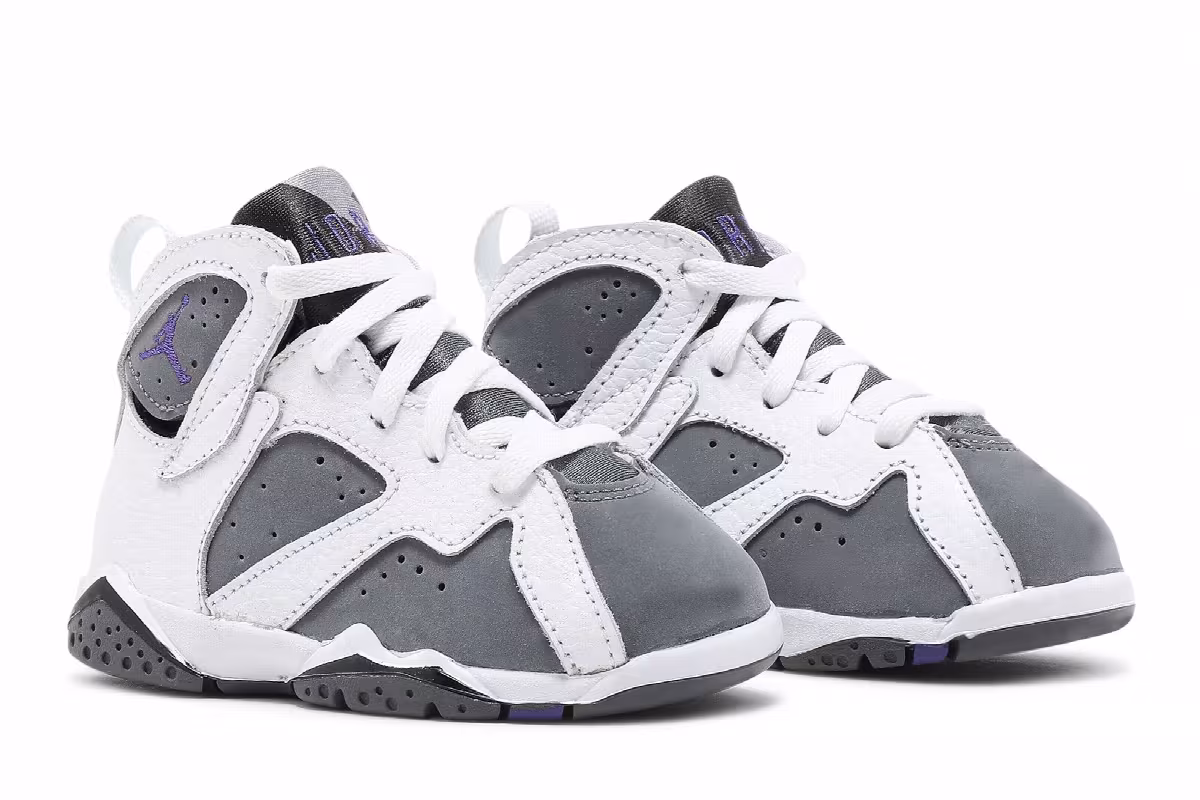 Air Jordan 7 TD Flint 2021, view 9