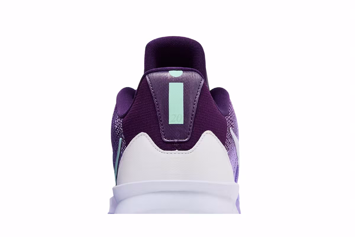Nike Women's Sabrina 3 Night Purple, view 8