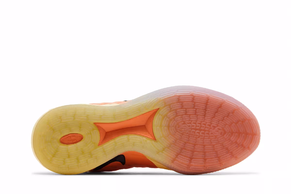 Nike Women's Sabrina 3 All-Star, view 5