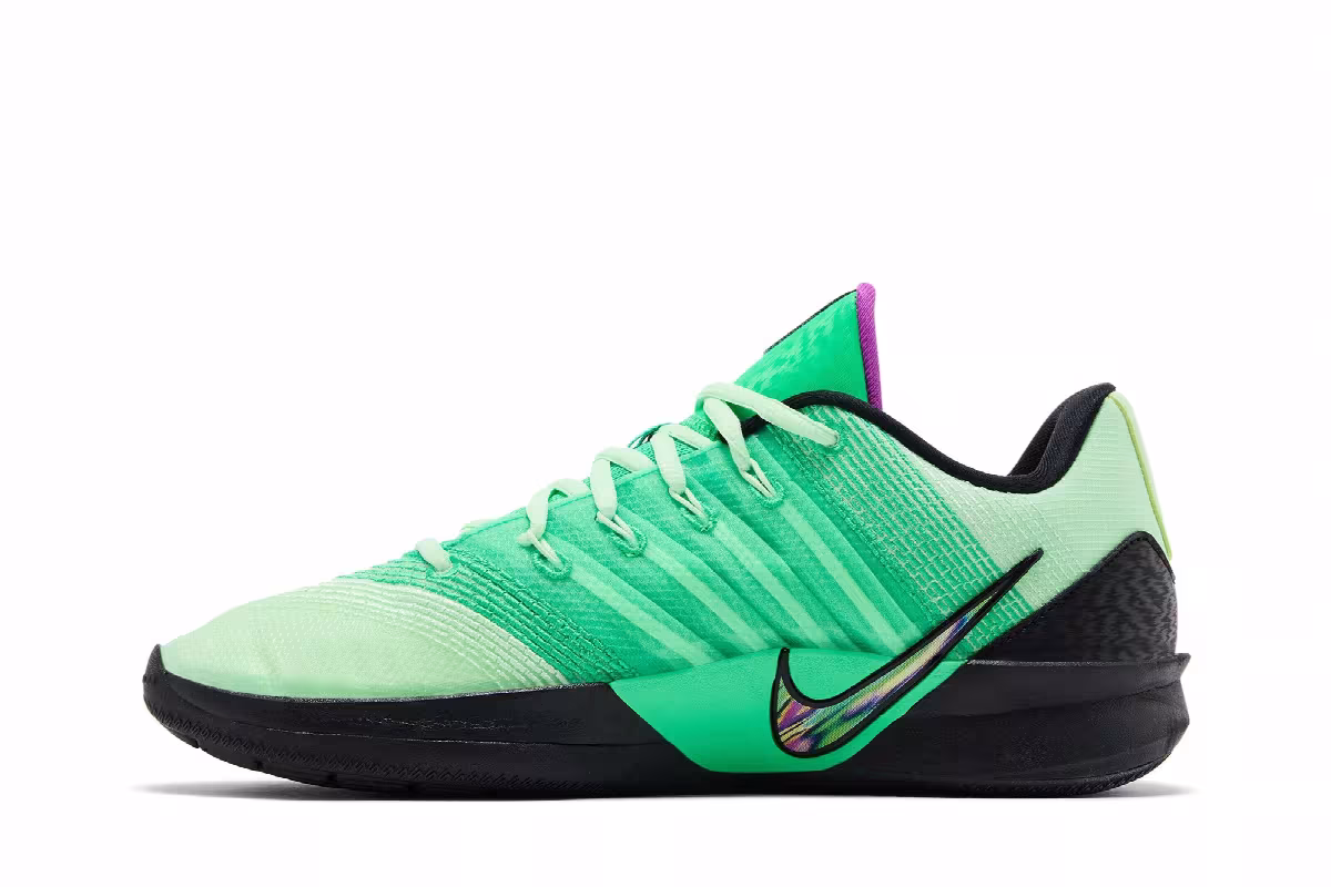 Nike Women's Sabrina 3 Gamer, view 4