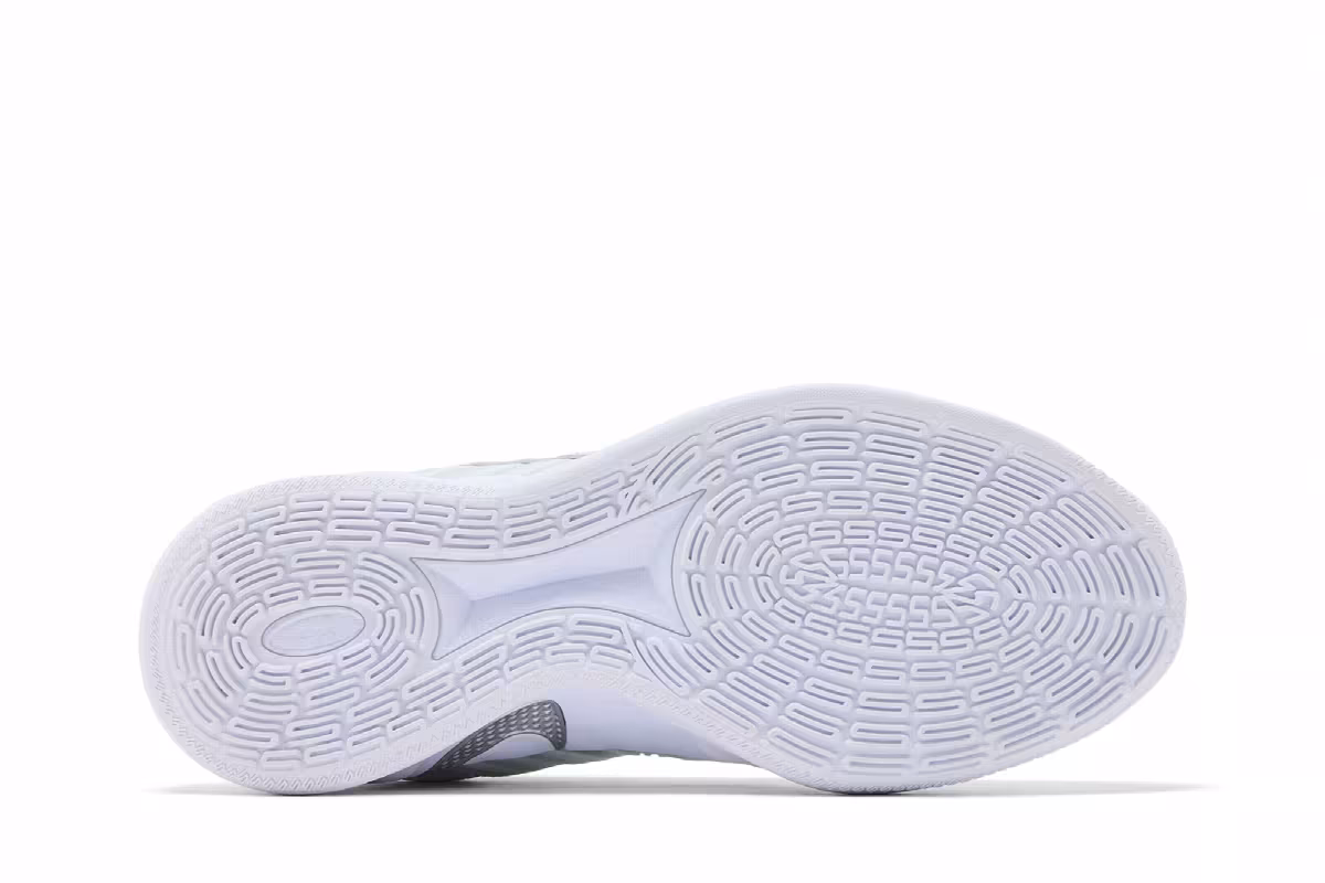 Nike Women's Sabrina 3 Ice Cold, view 5