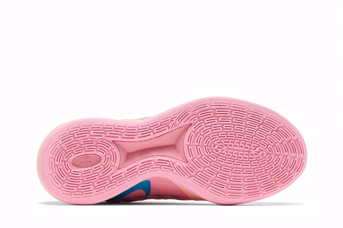 Nike Women's Sabrina 3 EP Twin, view 5