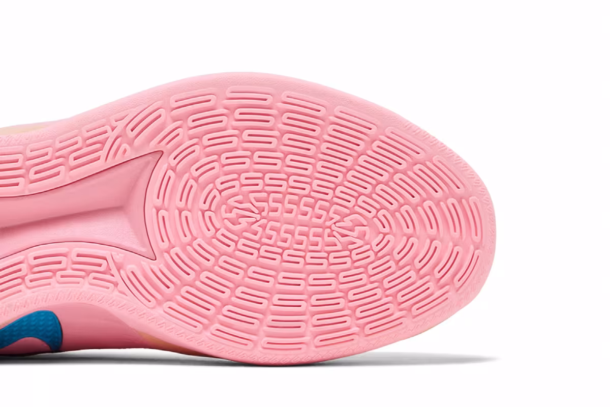 Nike Sabrina 3 GS Twin, view 6