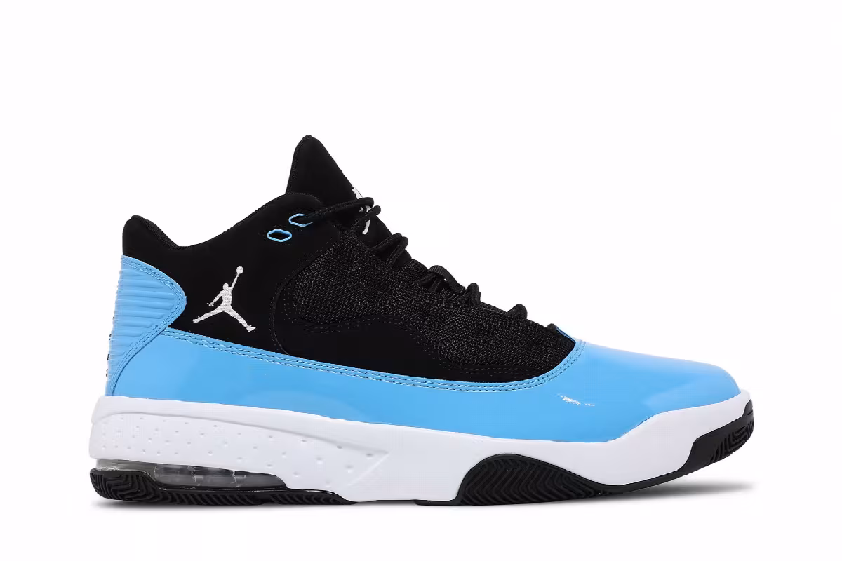 Air Jordan Max Aura 2 Black University Blue, view 2