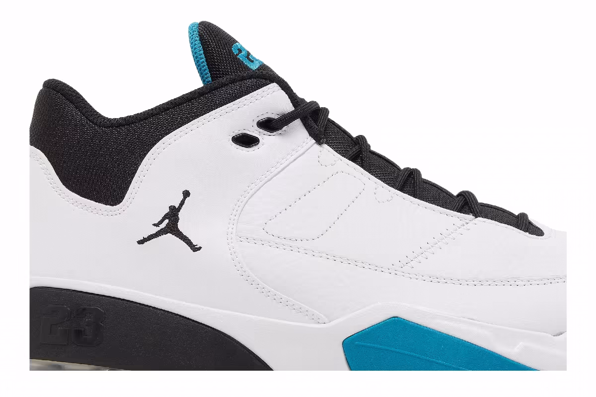Air Jordan Max Aura 3 White Cyber Teal, view 3