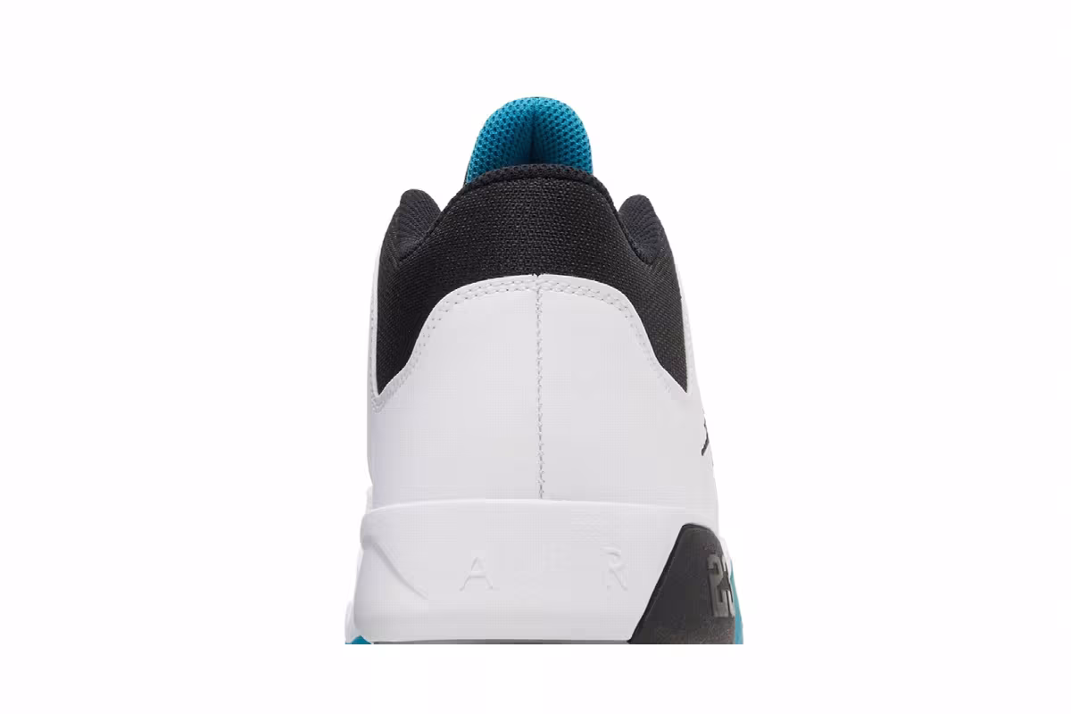 Air Jordan Max Aura 3 White Cyber Teal, view 8