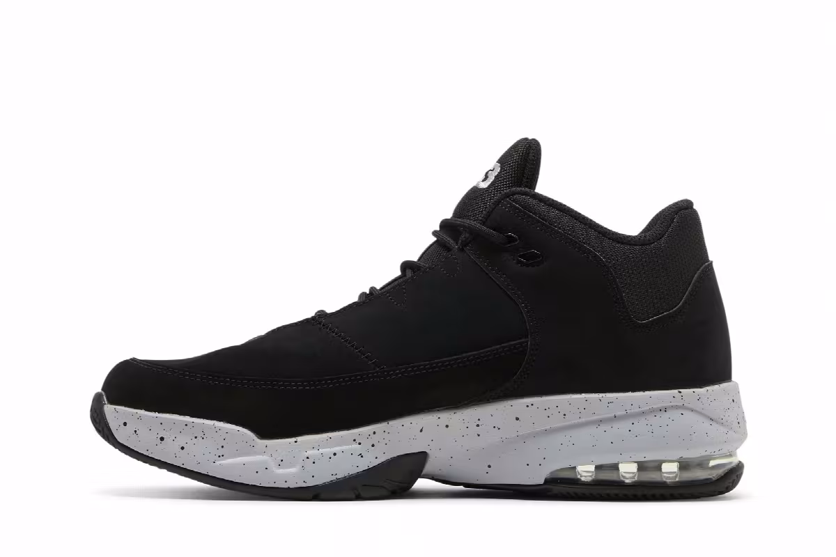 Air Jordan Max Aura 3 Black Wolf Grey, view 4