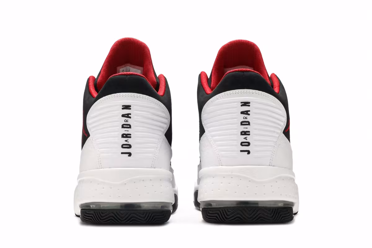 Air Jordan Max Aura 2 White Black, view 7