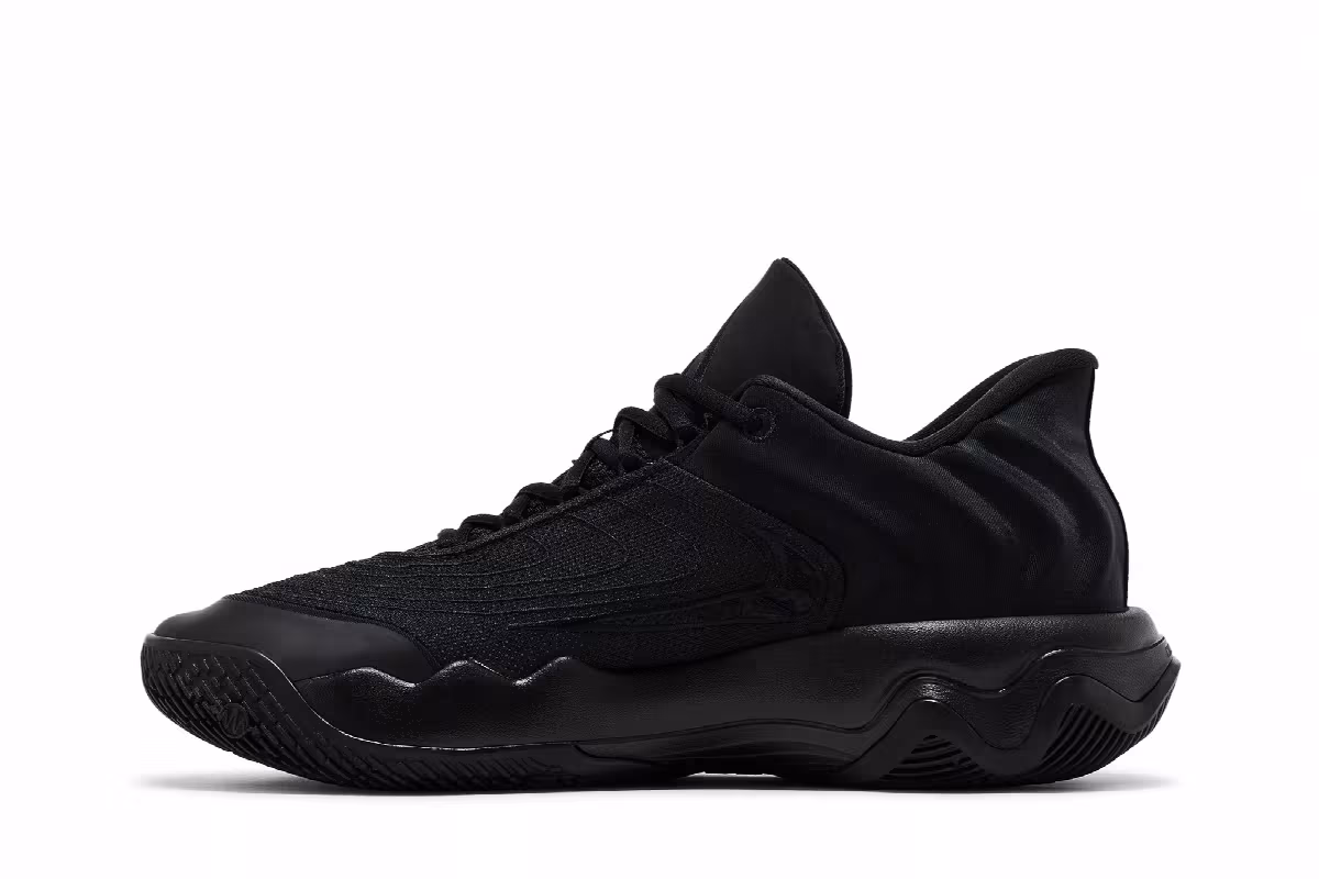 Nike Giannis Immortality 4 Triple Black, view 4