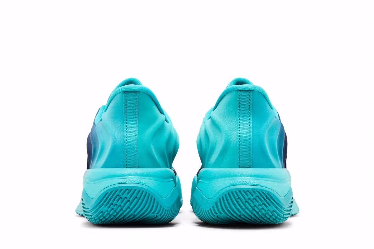 Nike Giannis Immortality 4 Dusty Cactus Bright Crimson, view 7