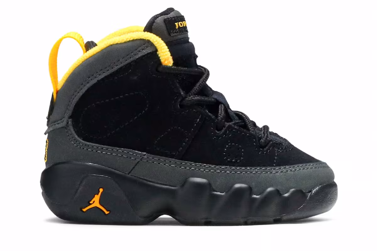 Air Jordan 9 TD Dark Charcoal University Gold, view 2