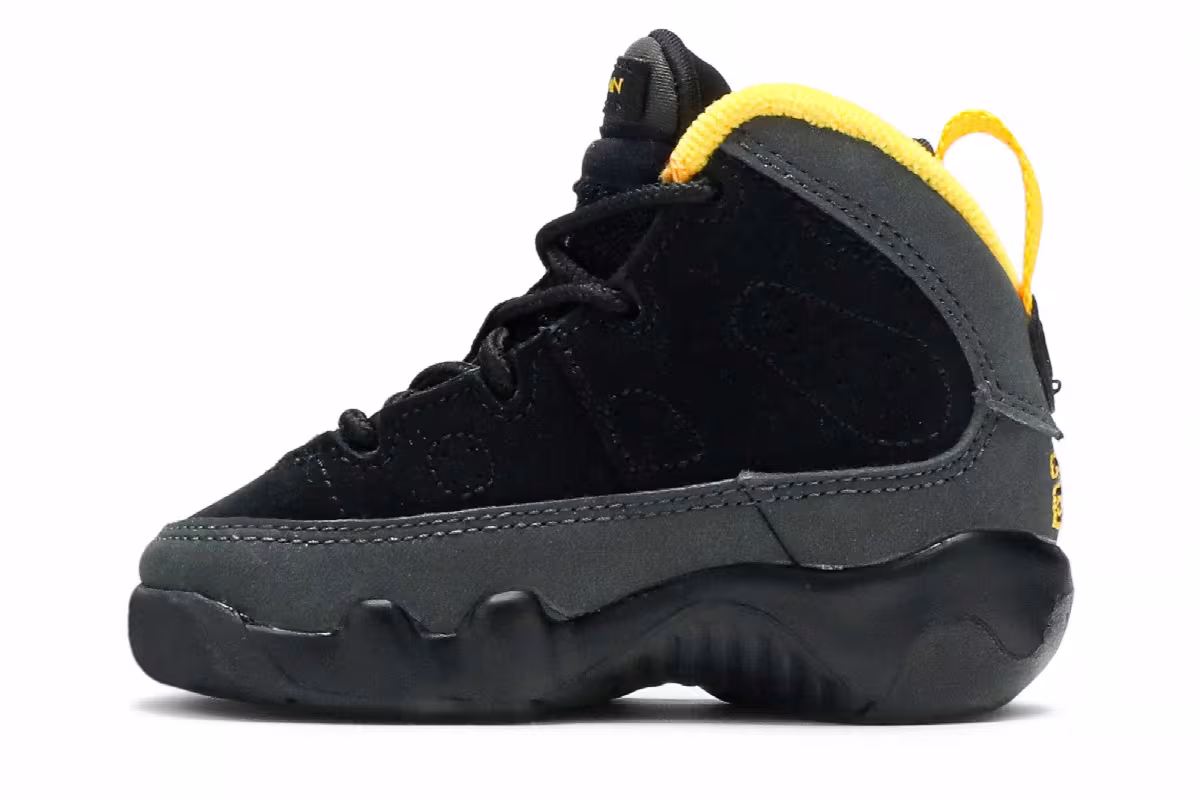 Air Jordan 9 TD Dark Charcoal University Gold, view 4